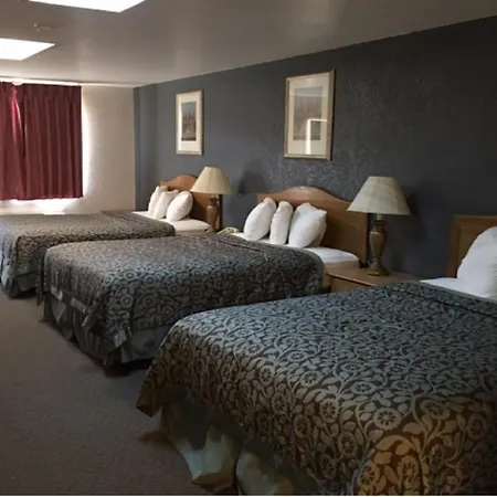 Hebbronville Executive Inn Exterior photo