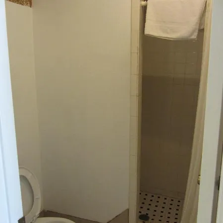 Hebbronville Executive Inn Room photo