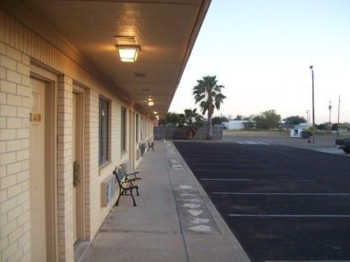 Executive Motel Hebbronville
